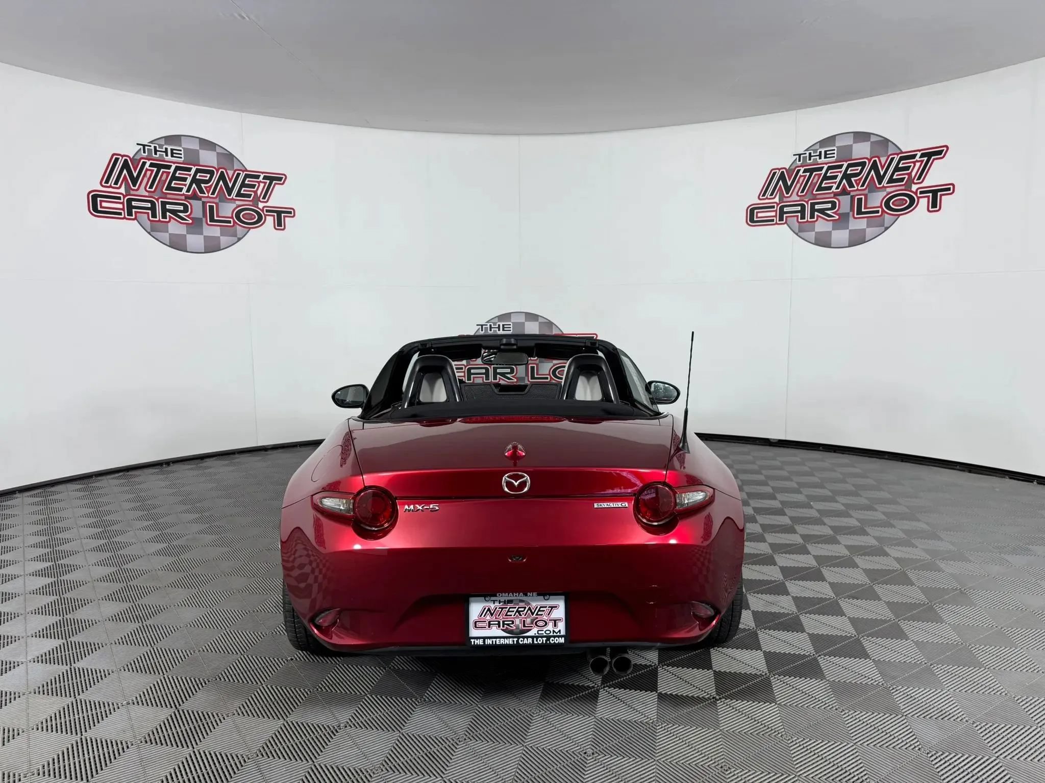 Used 2021 MAZDA MX-5 Miata Grand Touring RWD image 10