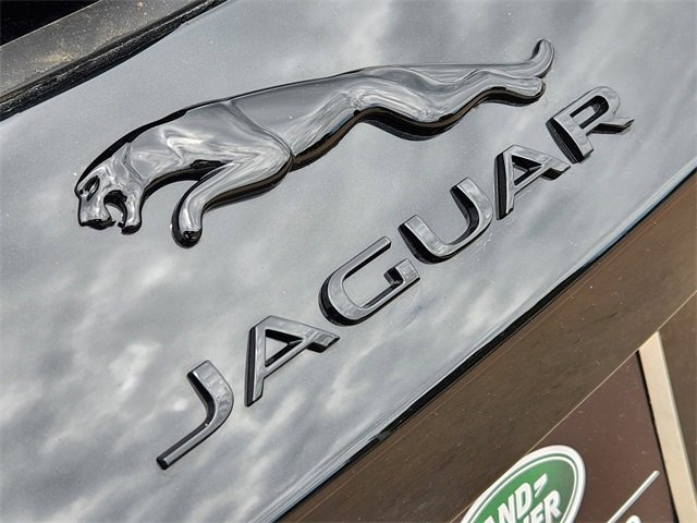 Used 2026 Jaguar F-PACE R-Dynamic S image 9