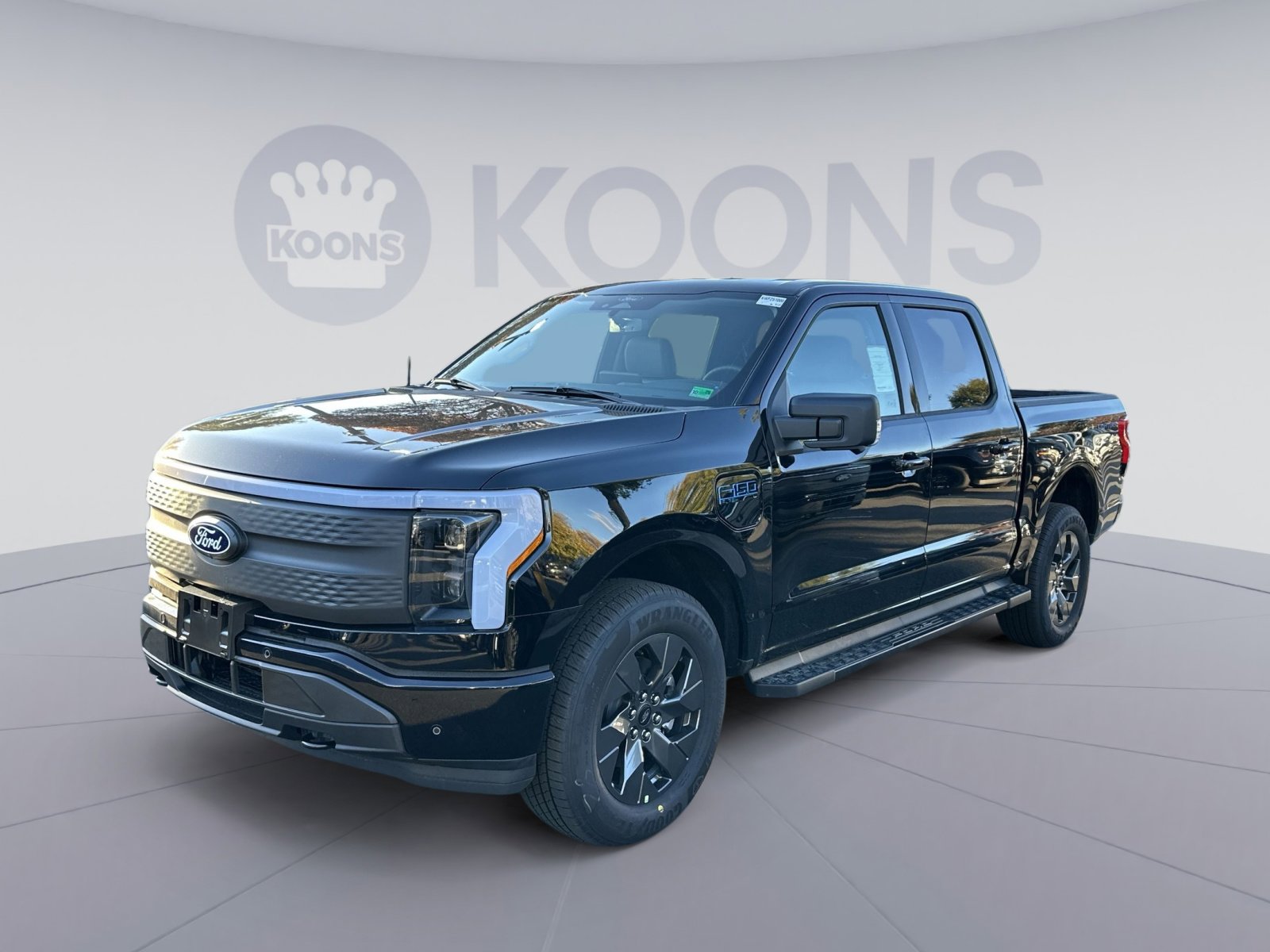 New 2025 Ford F150 Lightning Flash