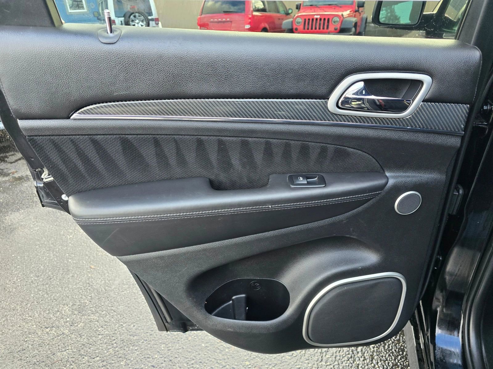 Used 2019 Jeep Grand Cherokee SRT AWD/4WD image 15