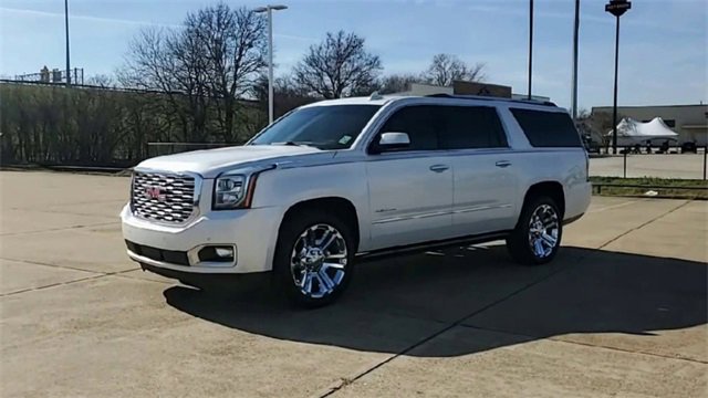 Used 2018 GMC Yukon XL Denali w/ Open Road Package image 4