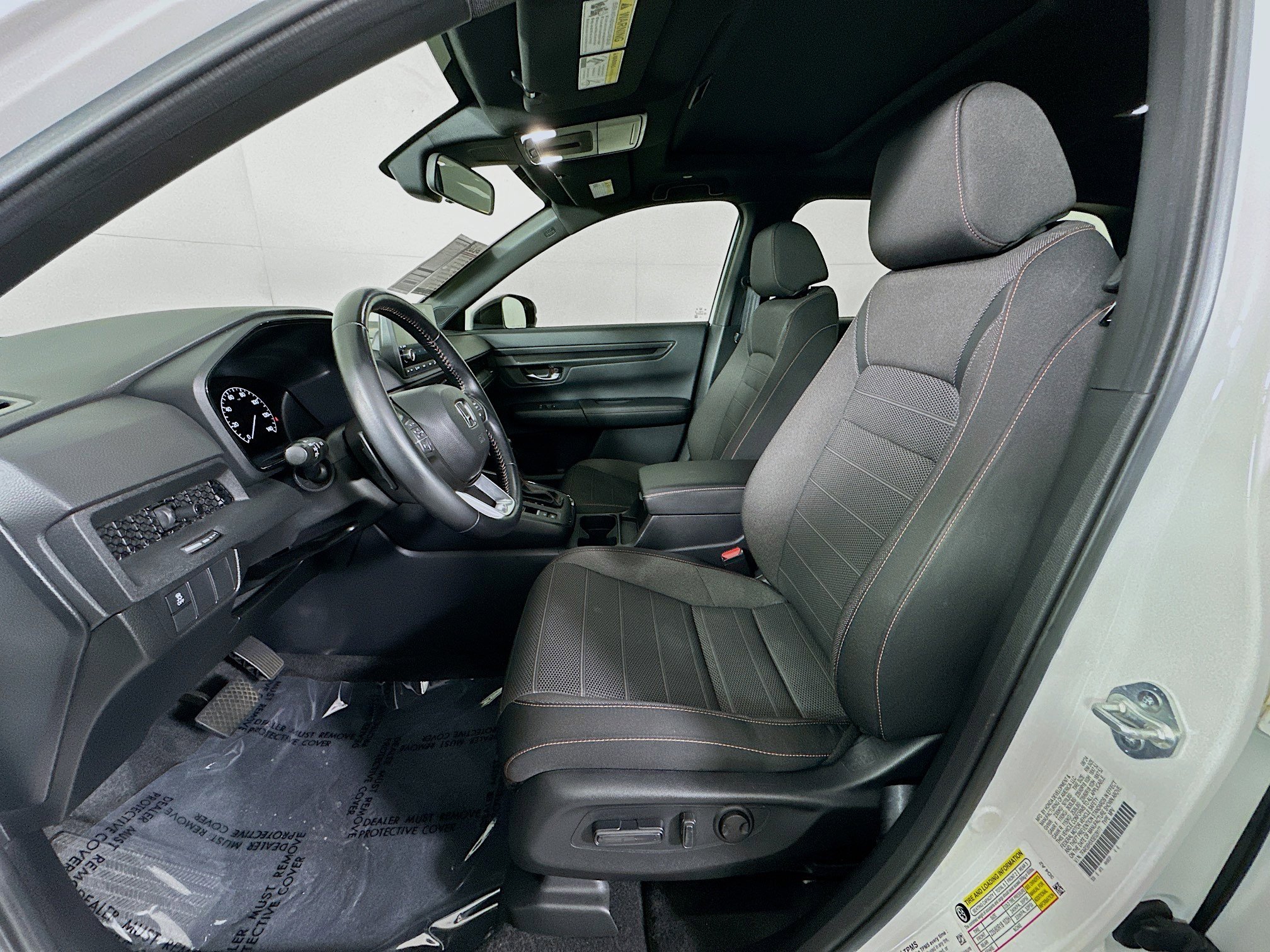 Used 2025 Honda CR-V Sport image 12