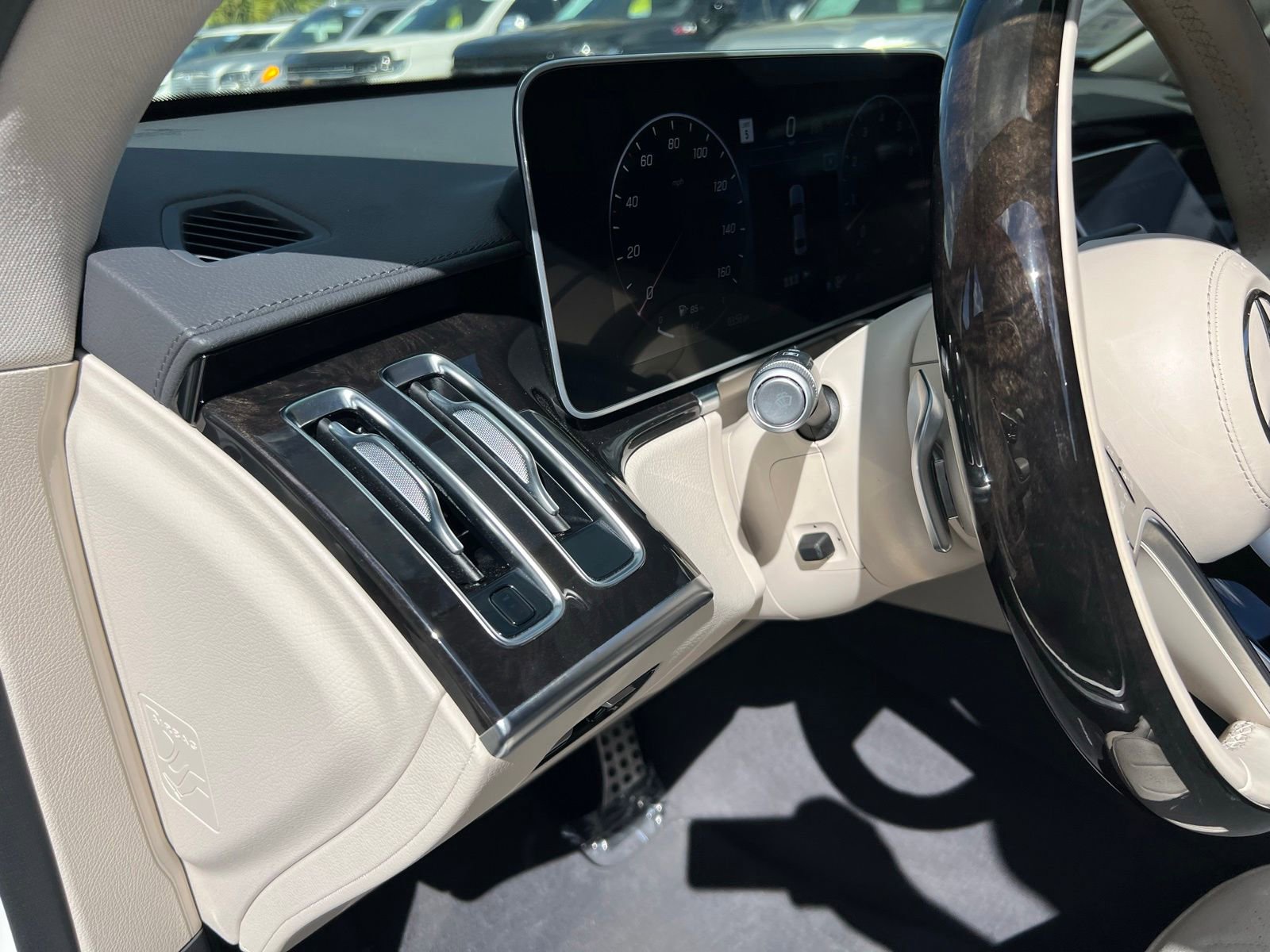 Used 2023 Mercedes-Benz S 500 4MATIC image 42