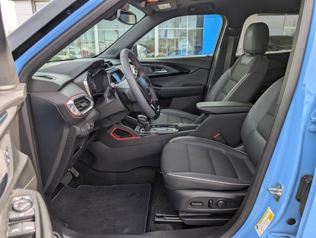 Used 2023 Chevrolet TrailBlazer RS w/ Sun and Liftgate Package image 10