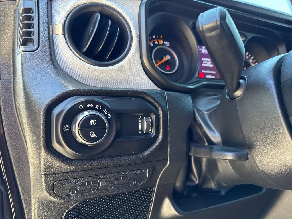 Used 2024 Jeep Gladiator Sport AWD/4WD image 29