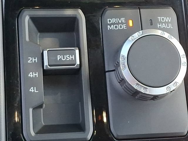 Used 2024 Toyota Tundra Platinum AWD/4WD image 25