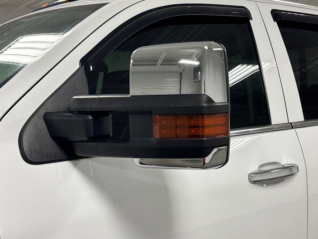 Used 2018 Chevrolet Silverado 3500 LTZ w/ Duramax Plus Package AWD/4WD image 12