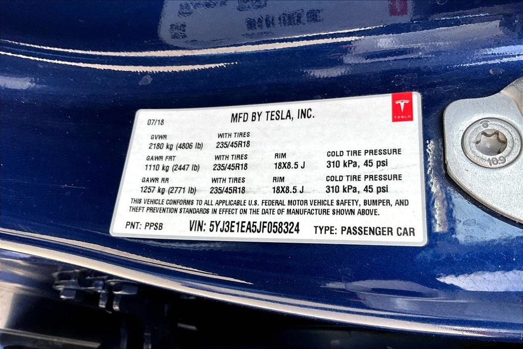 Used 2018 Tesla Model 3 Long Range RWD image 19