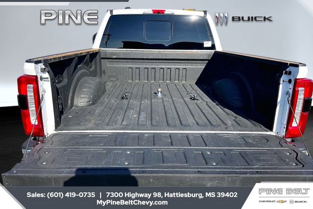Used 2024 Ford F250 Lariat w/ Chrome Package image 5