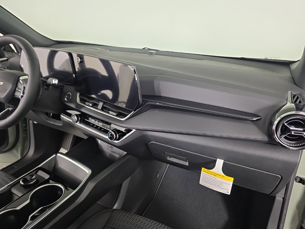 New 2026 Chevrolet Equinox LT image 37