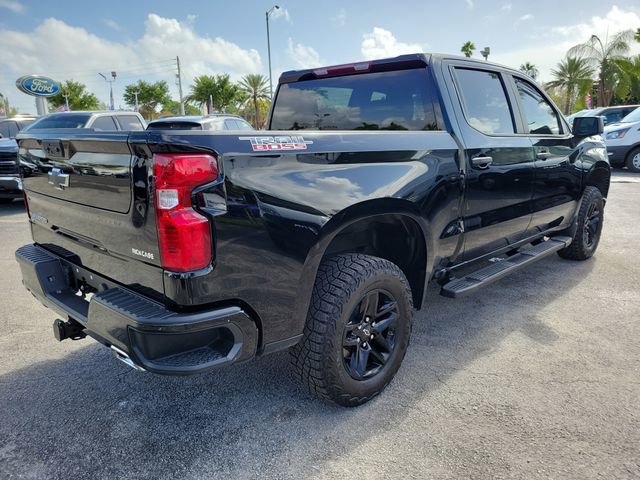 Used 2024 Chevrolet Silverado 1500 Custom Trail Boss image 2