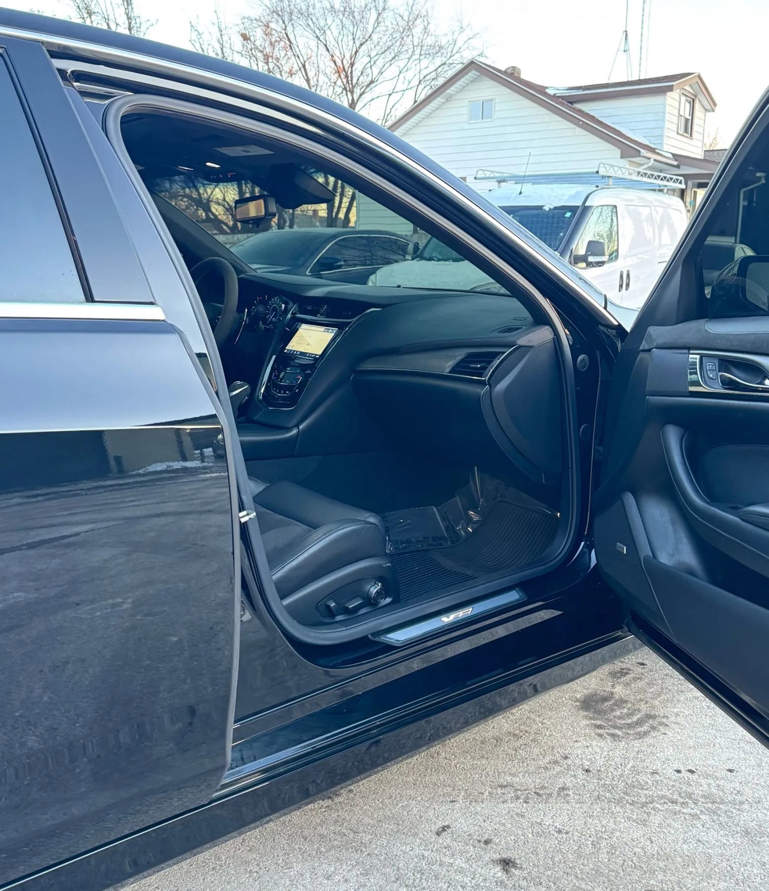 Used 2019 Cadillac CTS V w/ Carbon Fiber Package RWD image 19