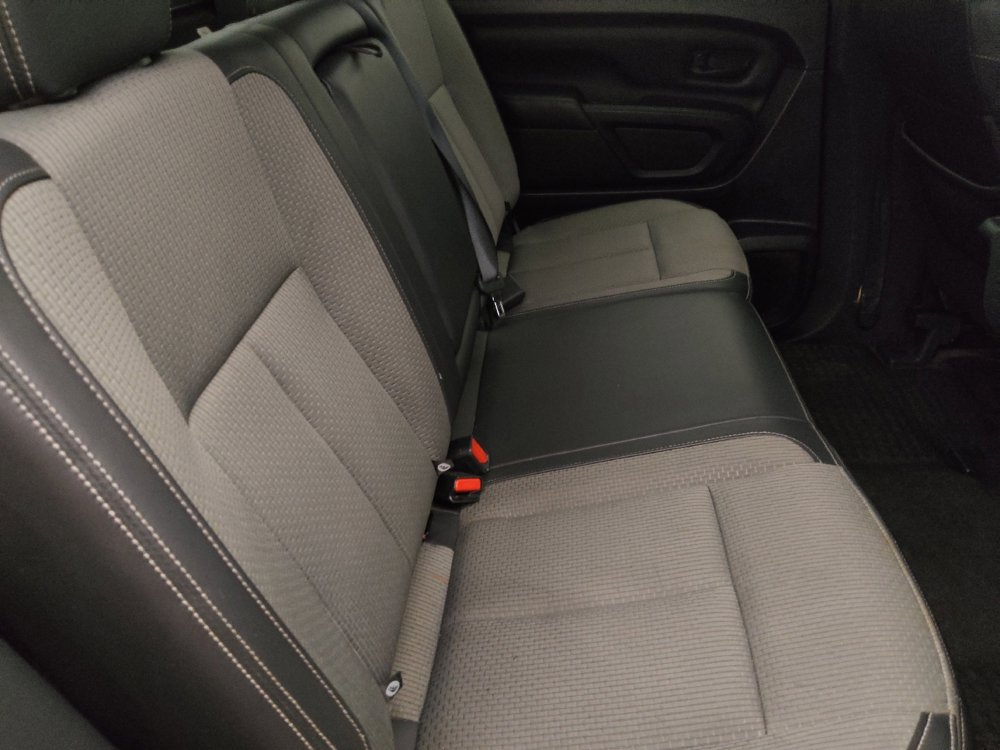 Used 2021 Nissan Titan S w/ S Utility Package image 19