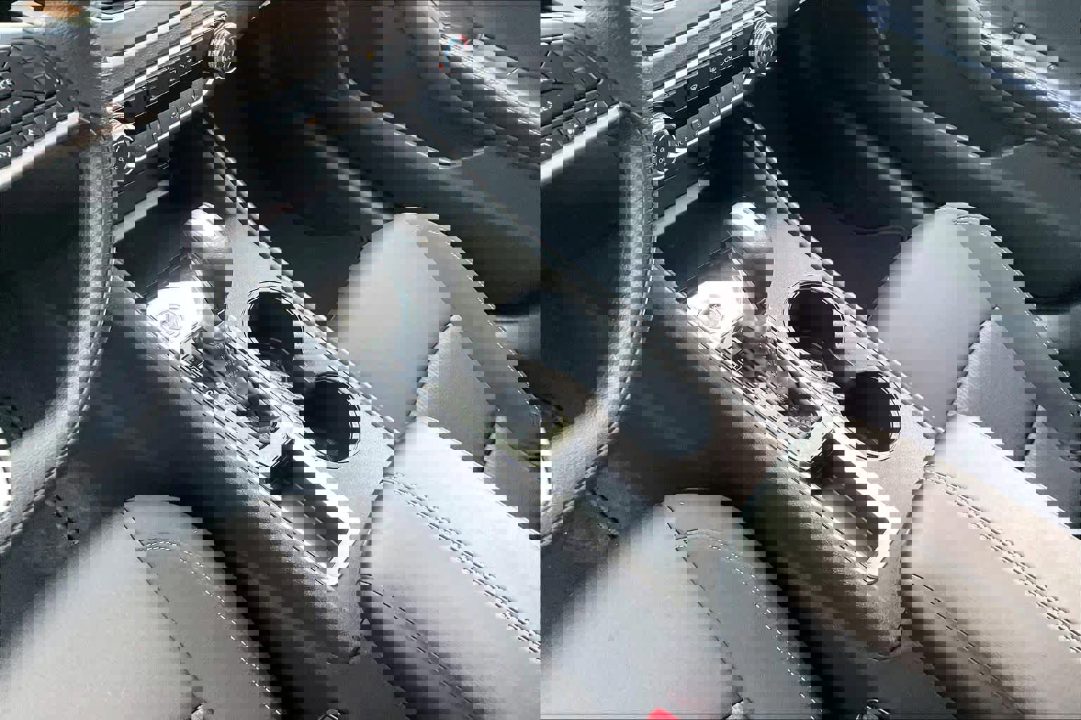 Used 2025 Nissan Altima 2.5 SV FWD image 16