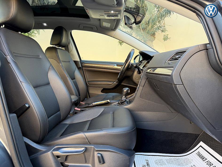 Used 2017 Volkswagen Golf Alltrack SE image 34