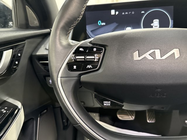 Certified 2024 Kia EV6 GT-Line AWD/4WD image 17