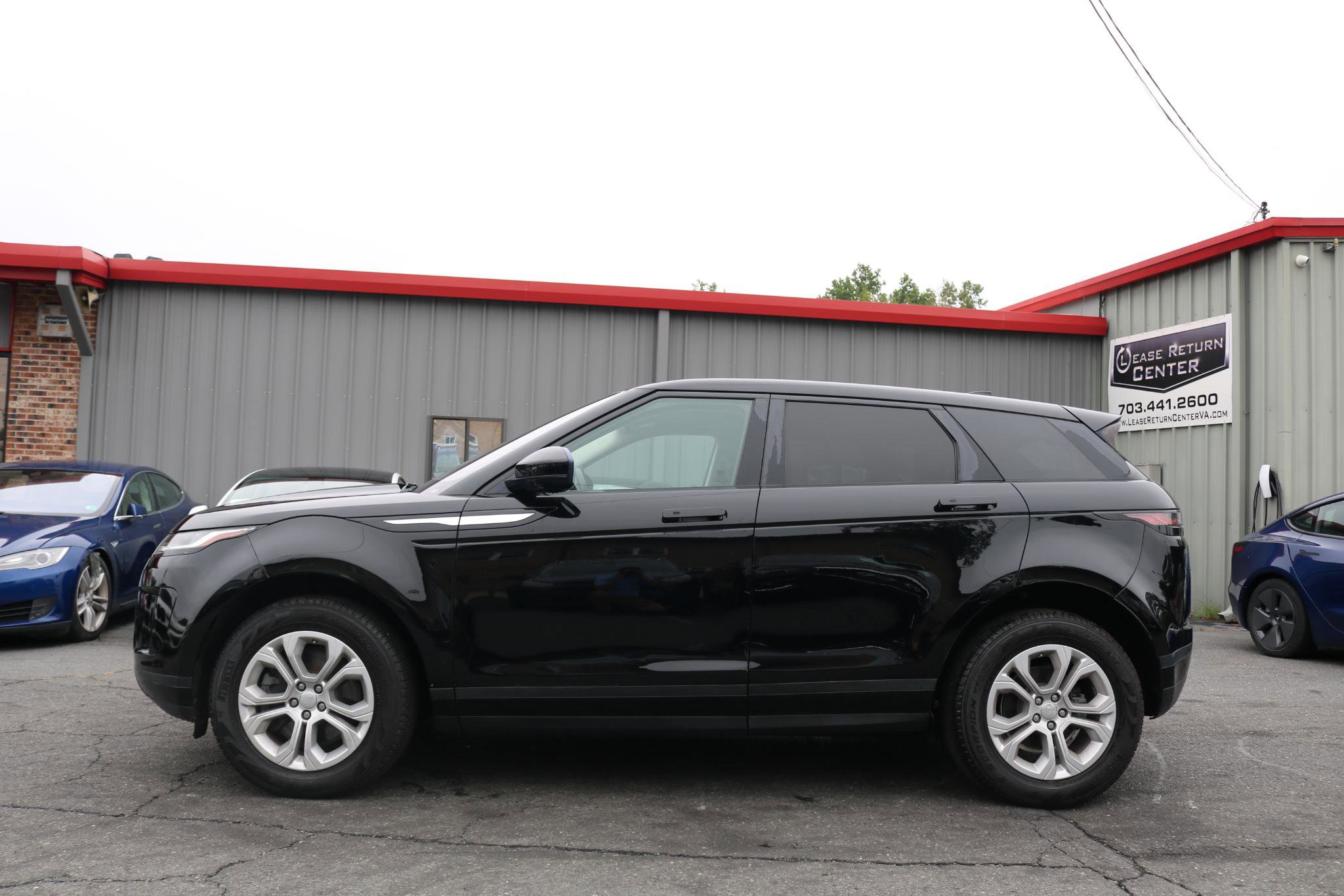 Used 2020 Land Rover Range Rover Evoque S image 4