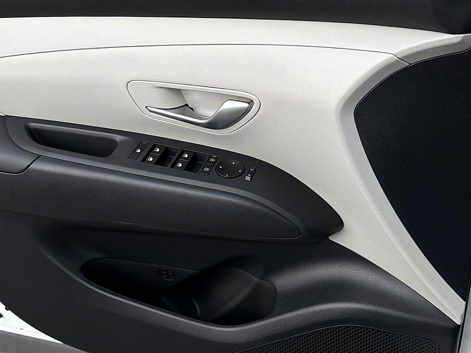 New 2026 Hyundai Tucson SEL FWD image 15
