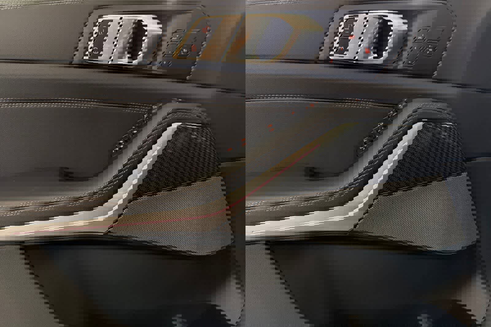 Used 2024 BMW X5 M60i image 12