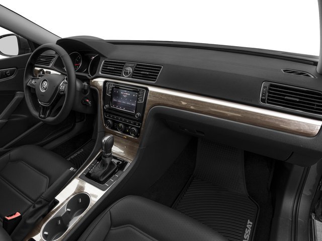 Used 2017 Volkswagen Passat 1.8T SE image 16
