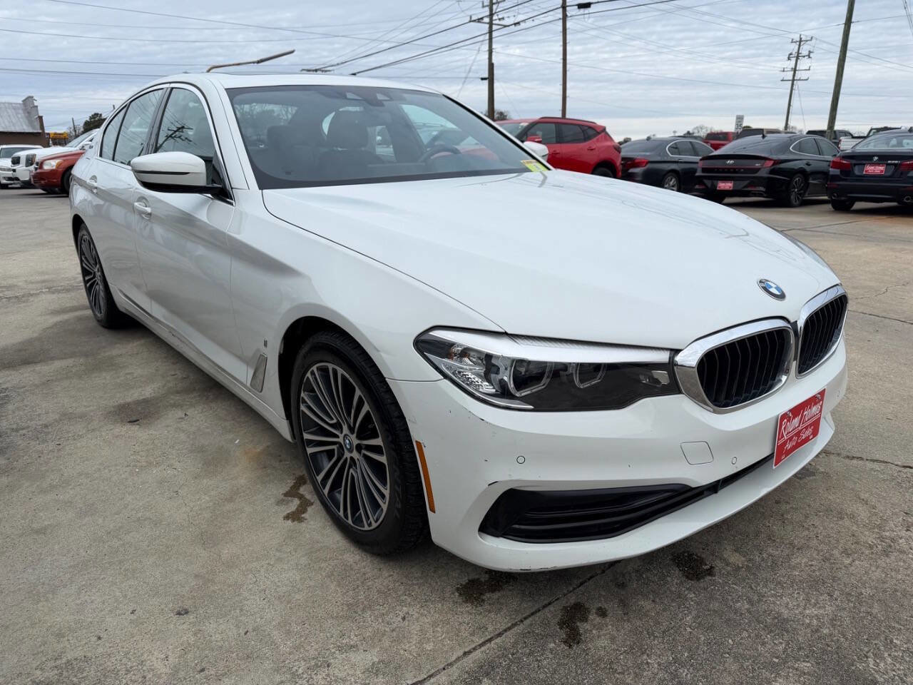 Used 2019 BMW 530e w/ Convenience Package image 4