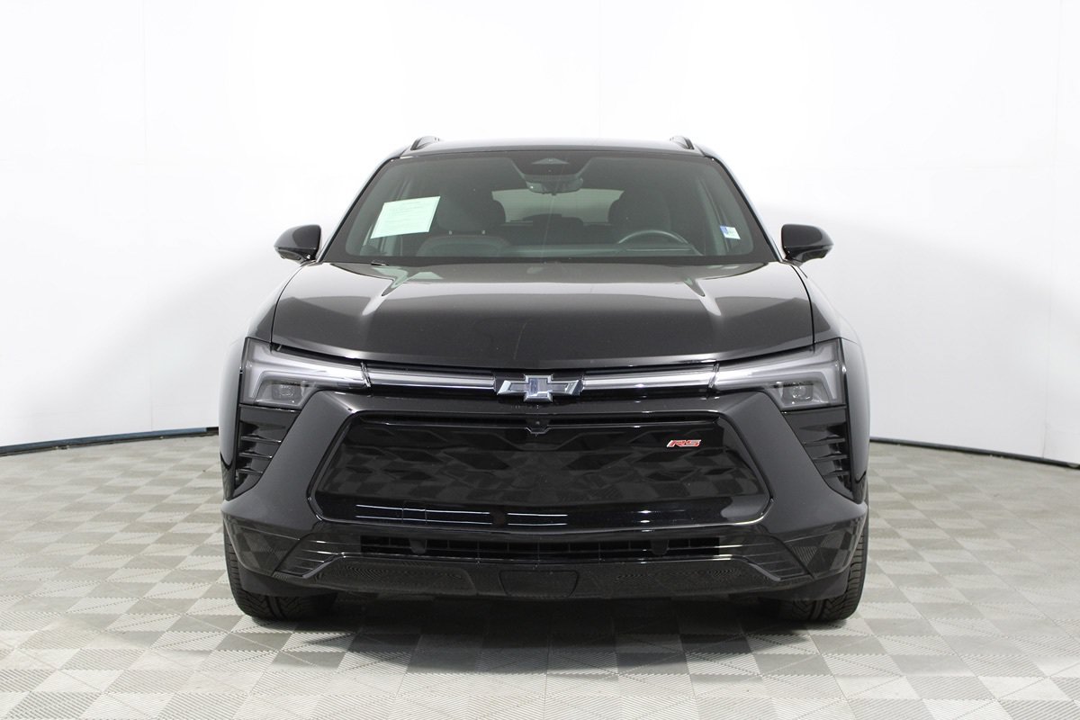 Used 2024 Chevrolet Blazer EV RS AWD/4WD image 2