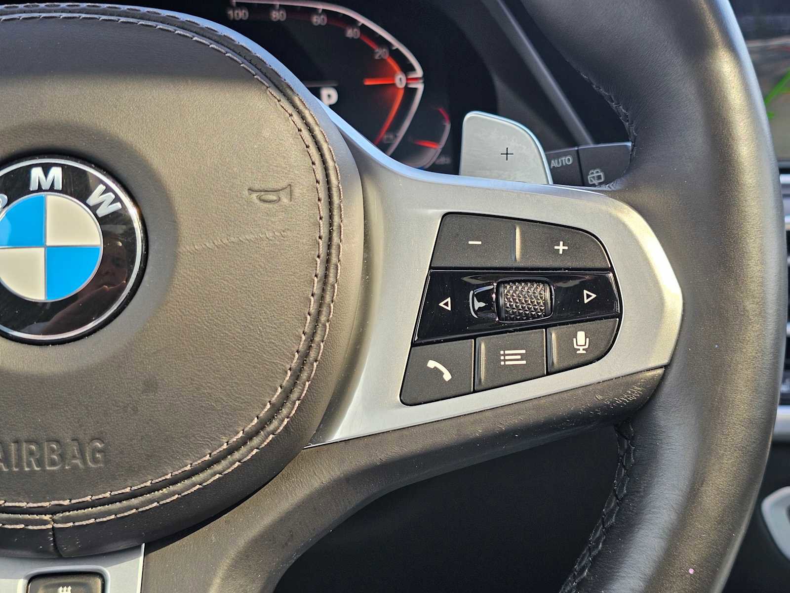 Used 2021 BMW X5 xDrive40i w/ M Sport Package image 31