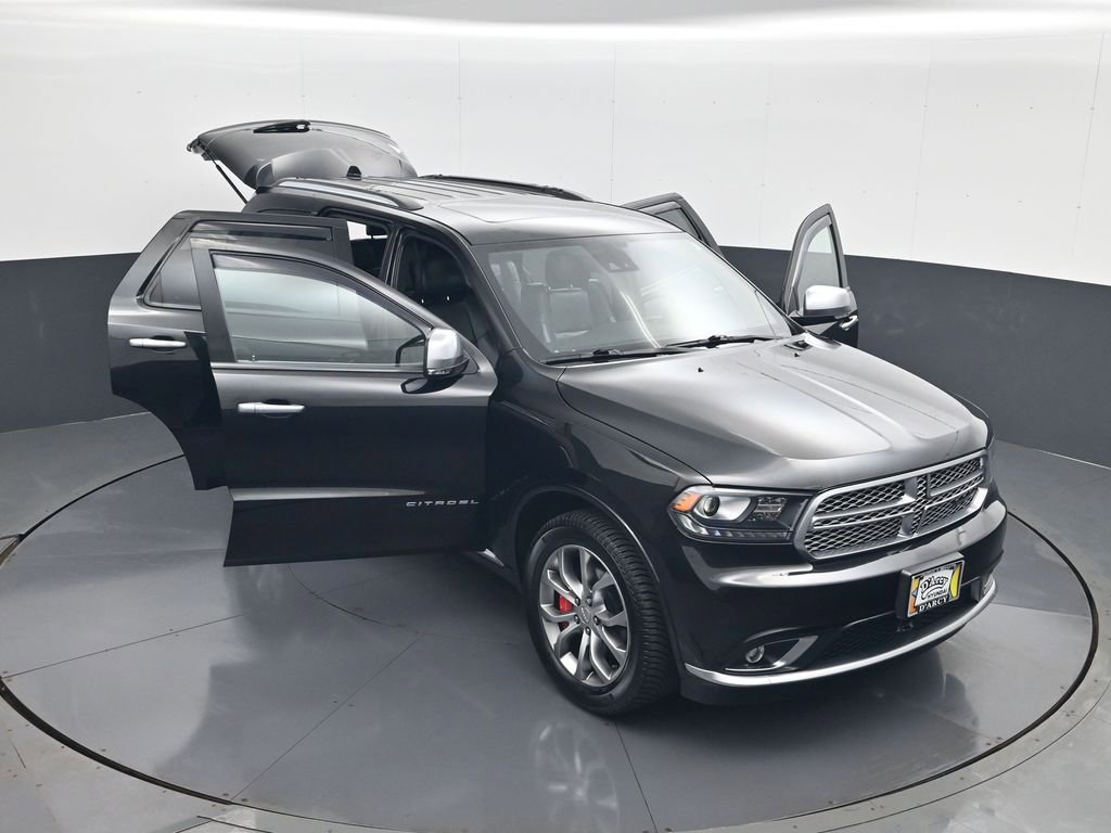 Used 2016 Dodge Durango Citadel w/ Premium Entertainment Group AWD/4WD image 30