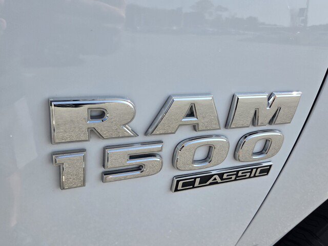 Used 2024 RAM 1500 Classic SLT AWD/4WD image 32