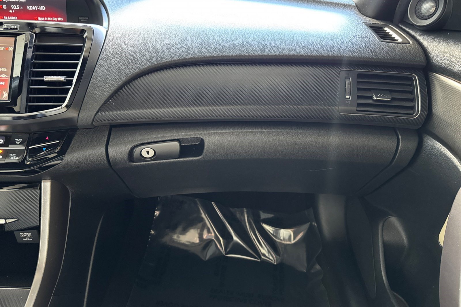 Used 2016 Honda Accord Touring image 31
