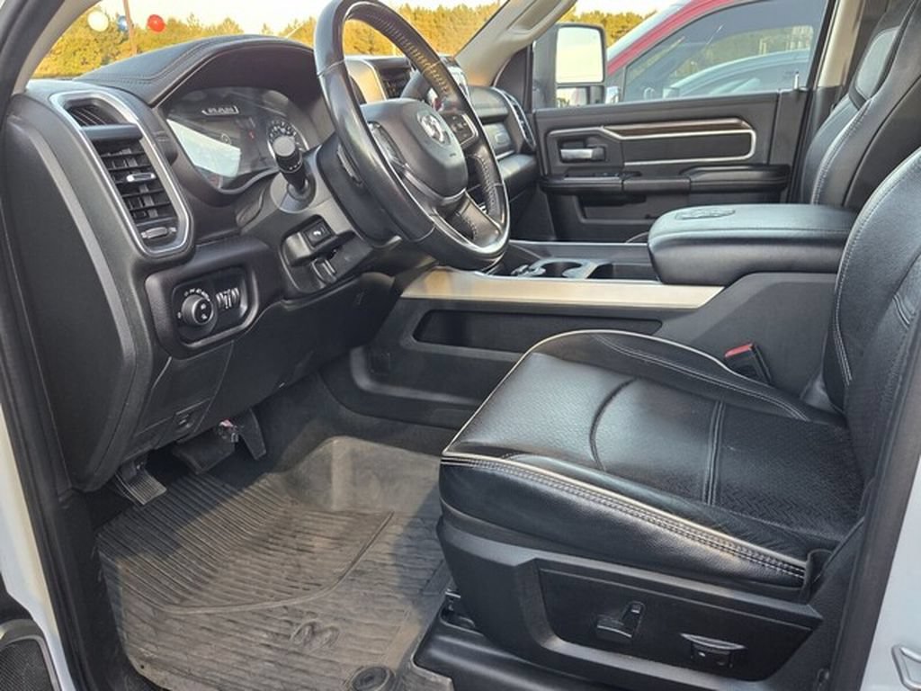 Used 2023 RAM 2500 Laramie AWD/4WD image 4