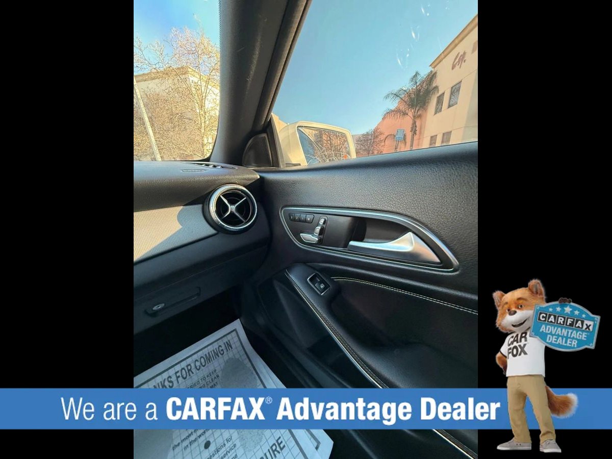 Used 2019 Mercedes-Benz CLA 250 w/ Premium Package image 28