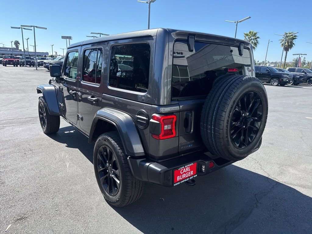 Certified 2025 Jeep Wrangler Unlimited Sahara w/ Safety Group image 5