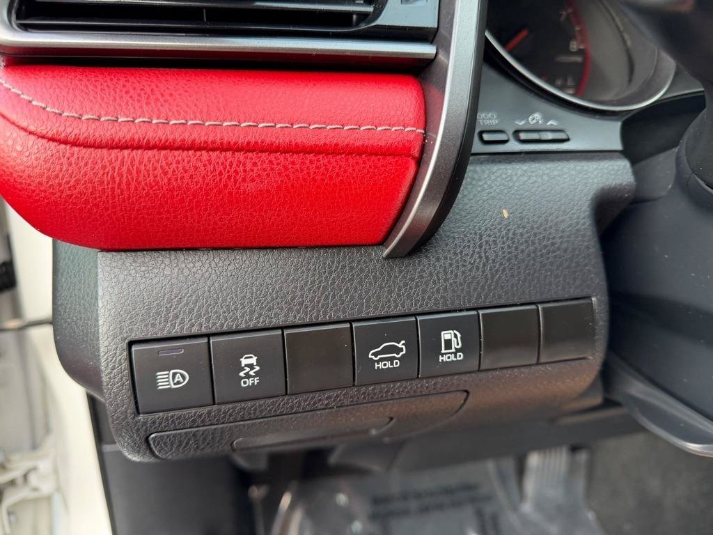 Used 2023 Toyota Camry XSE FWD image 31
