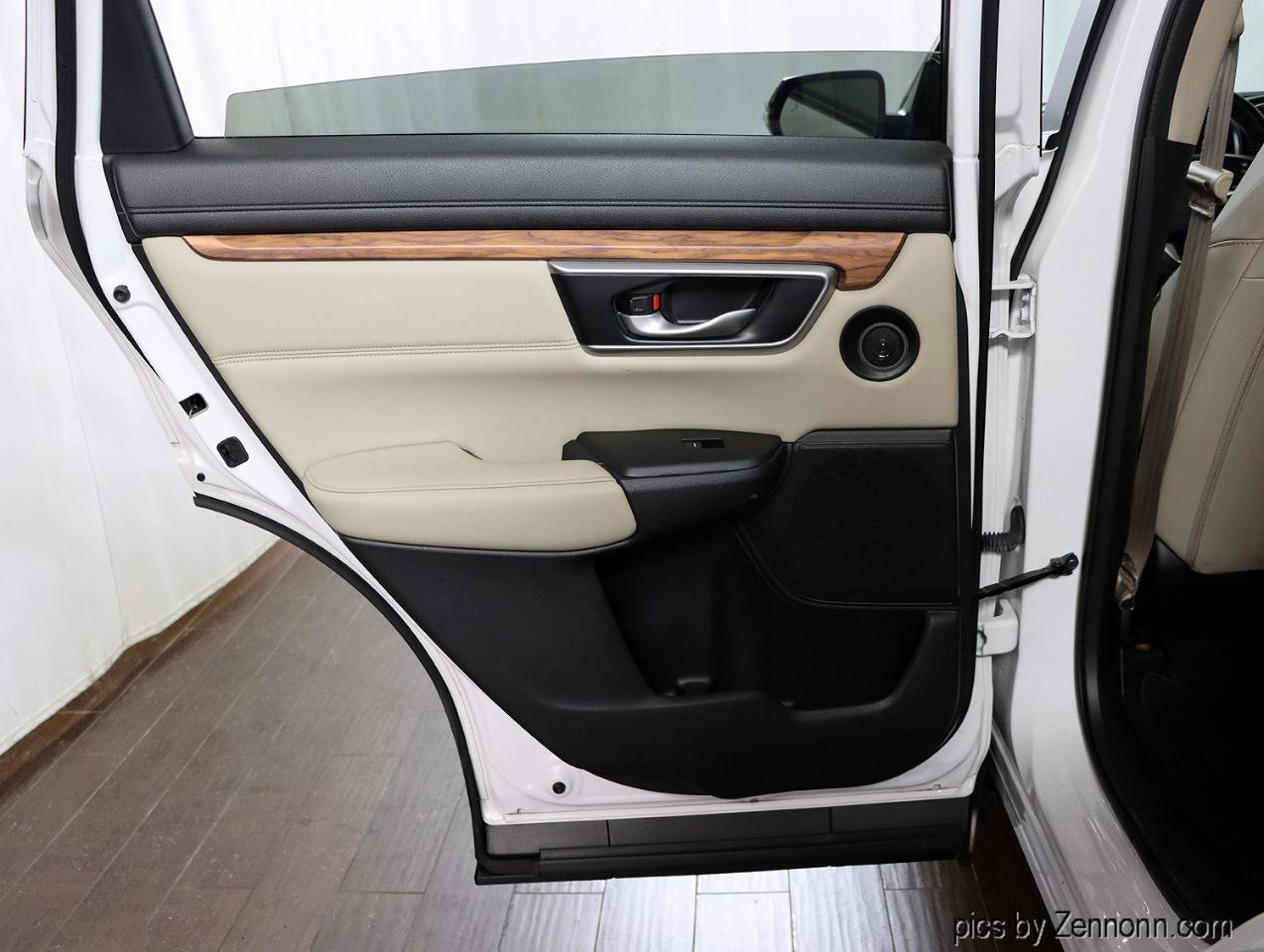 Used 2022 Honda CR-V Touring image 27