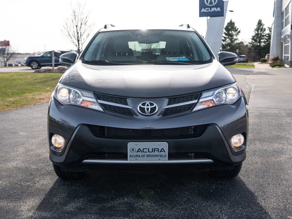 Used 2014 Toyota RAV4 Limited w/ Technology Package AWD/4WD image 3