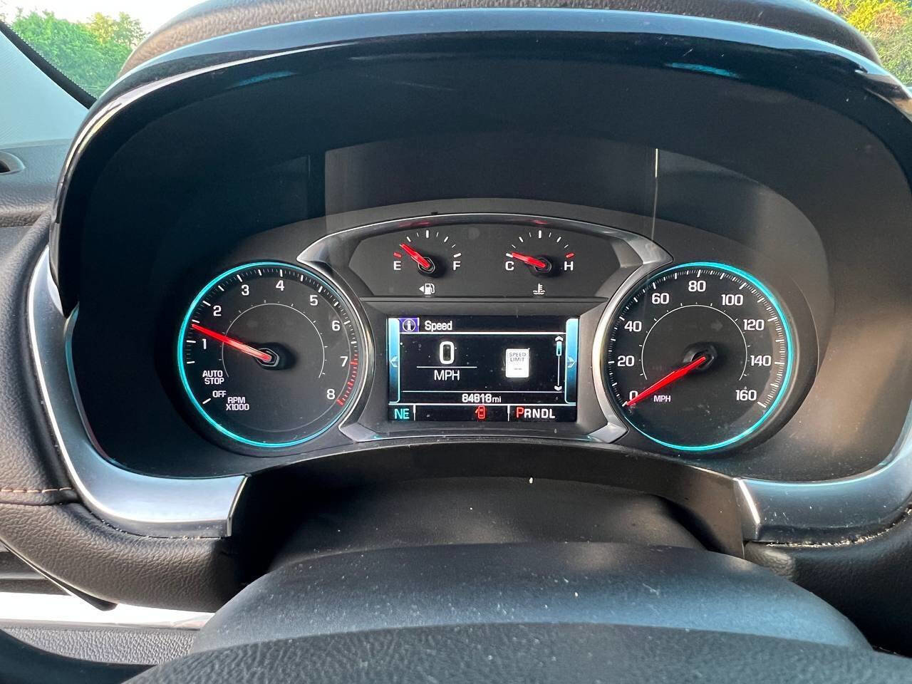 Used 2019 Chevrolet Traverse RS w/ LPO, Floor Liner Package FWD image 21