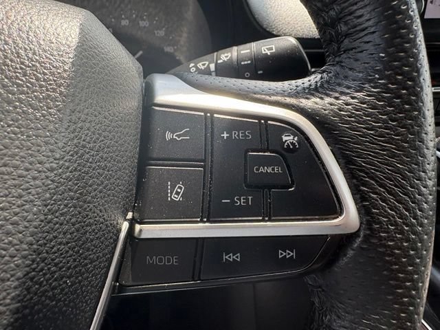 Used 2021 Toyota Sienna XLE AWD/4WD image 27