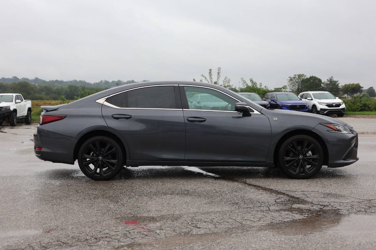 Used 2023 Lexus ES 250 w/ Premium Package AWD/4WD image 7