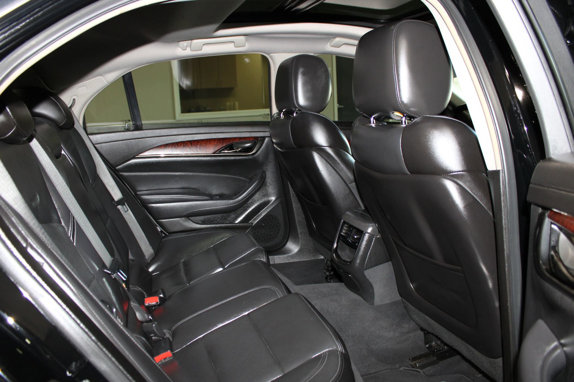 Used 2017 Cadillac CTS Luxury RWD image 30