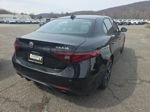 Used 2023 Alfa Romeo Giulia Veloce AWD/4WD image 3