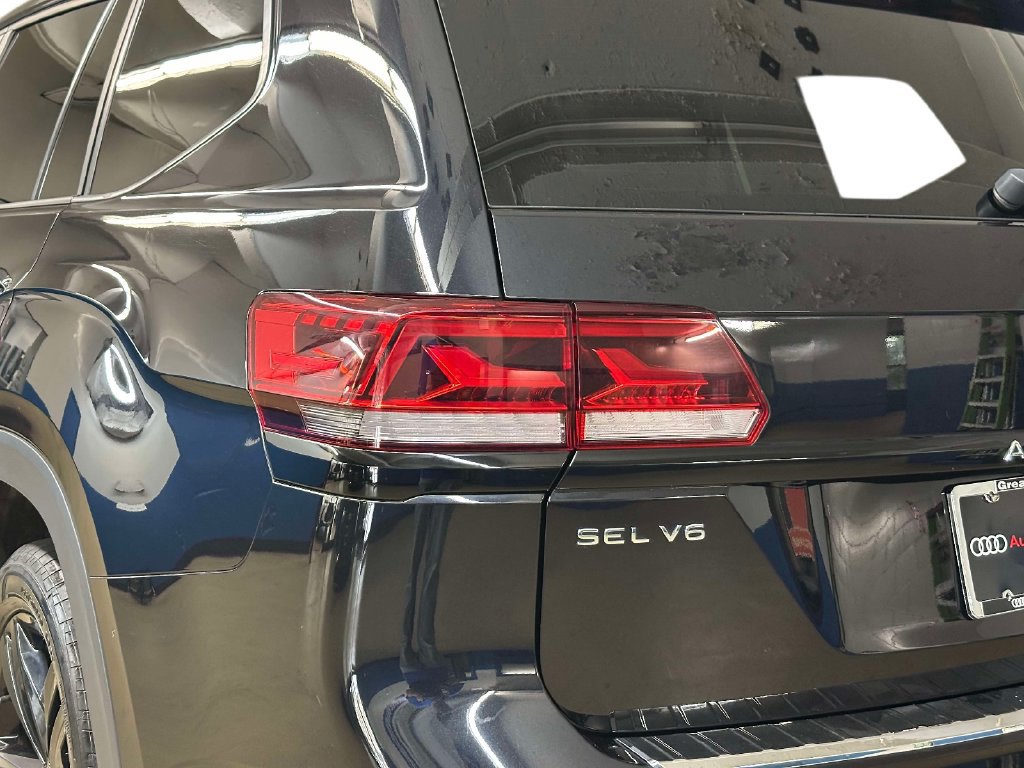 Used 2023 Volkswagen Atlas SEL R-Line AWD/4WD image 40