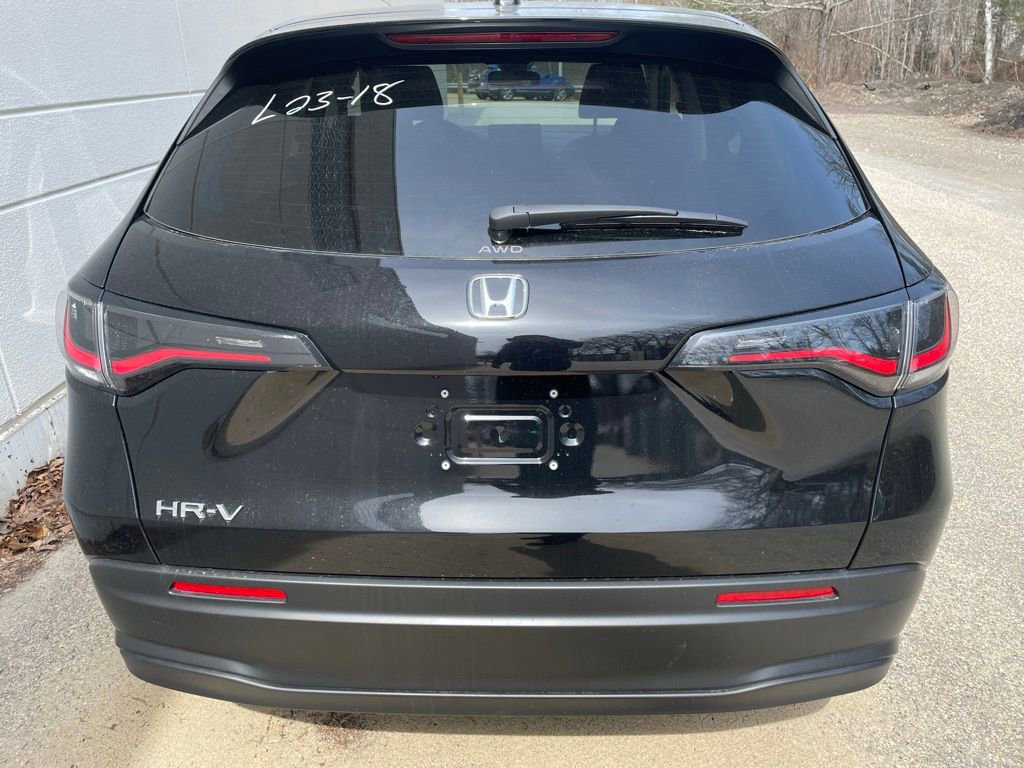 New 2026 Honda HR-V LX image 8