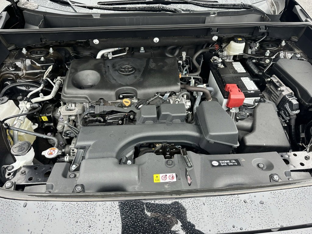 Used 2023 Toyota RAV4 XLE image 33