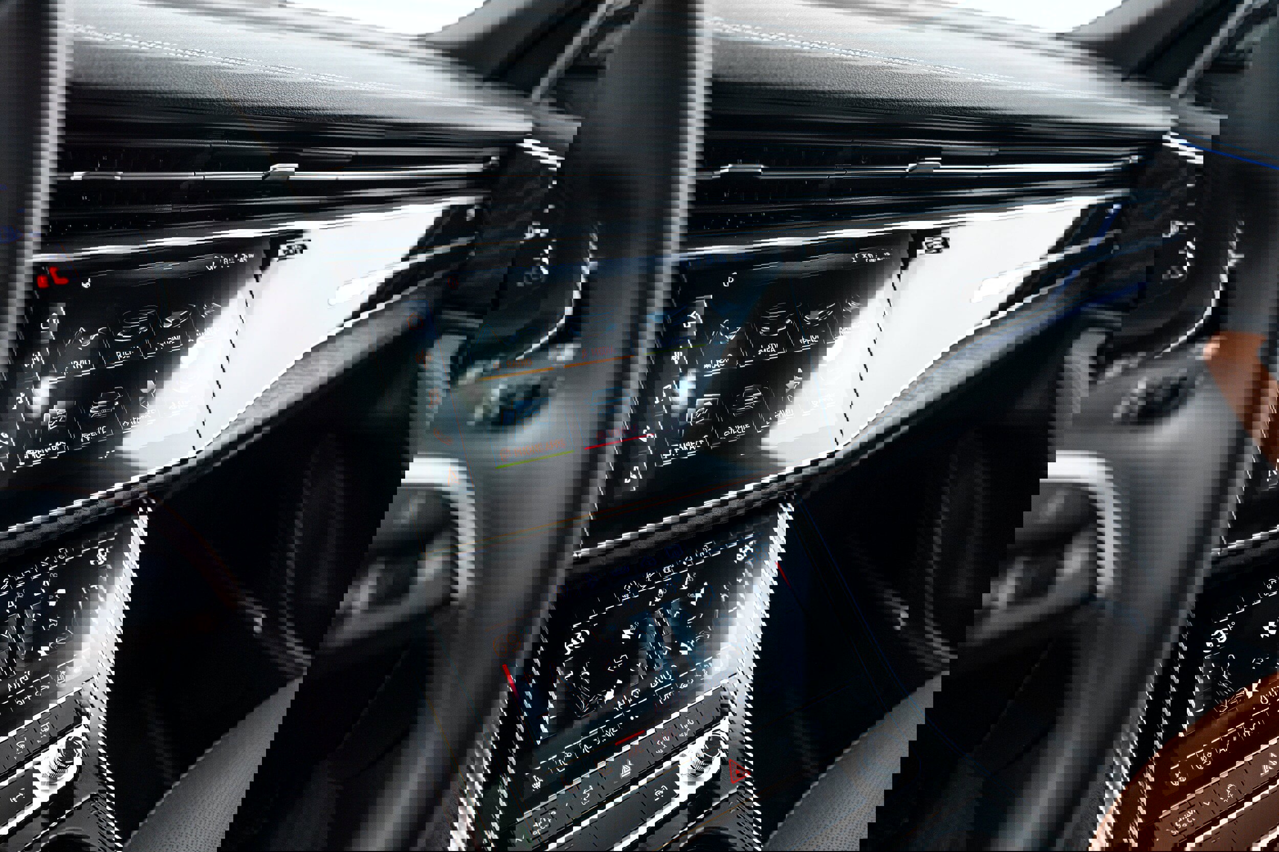 Certified 2023 Audi Q8 Premium Plus w/ Premium Plus Package image 12