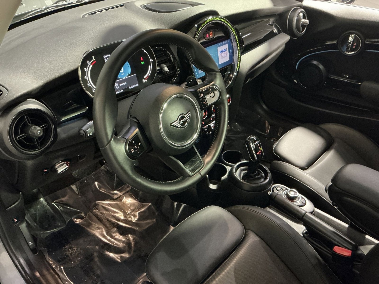 Used 2023 MINI Cooper S image 24