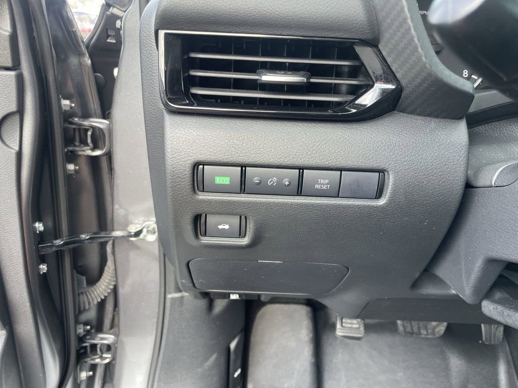 Used 2024 Nissan Sentra SV image 18