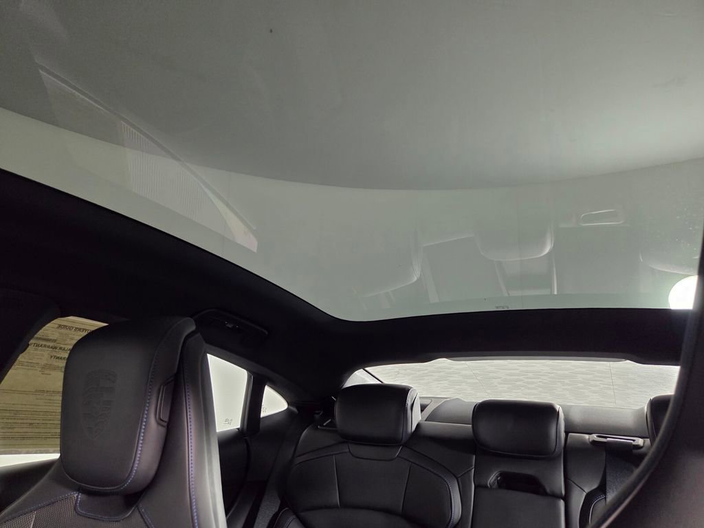 Used 2021 Porsche Taycan 4S image 22