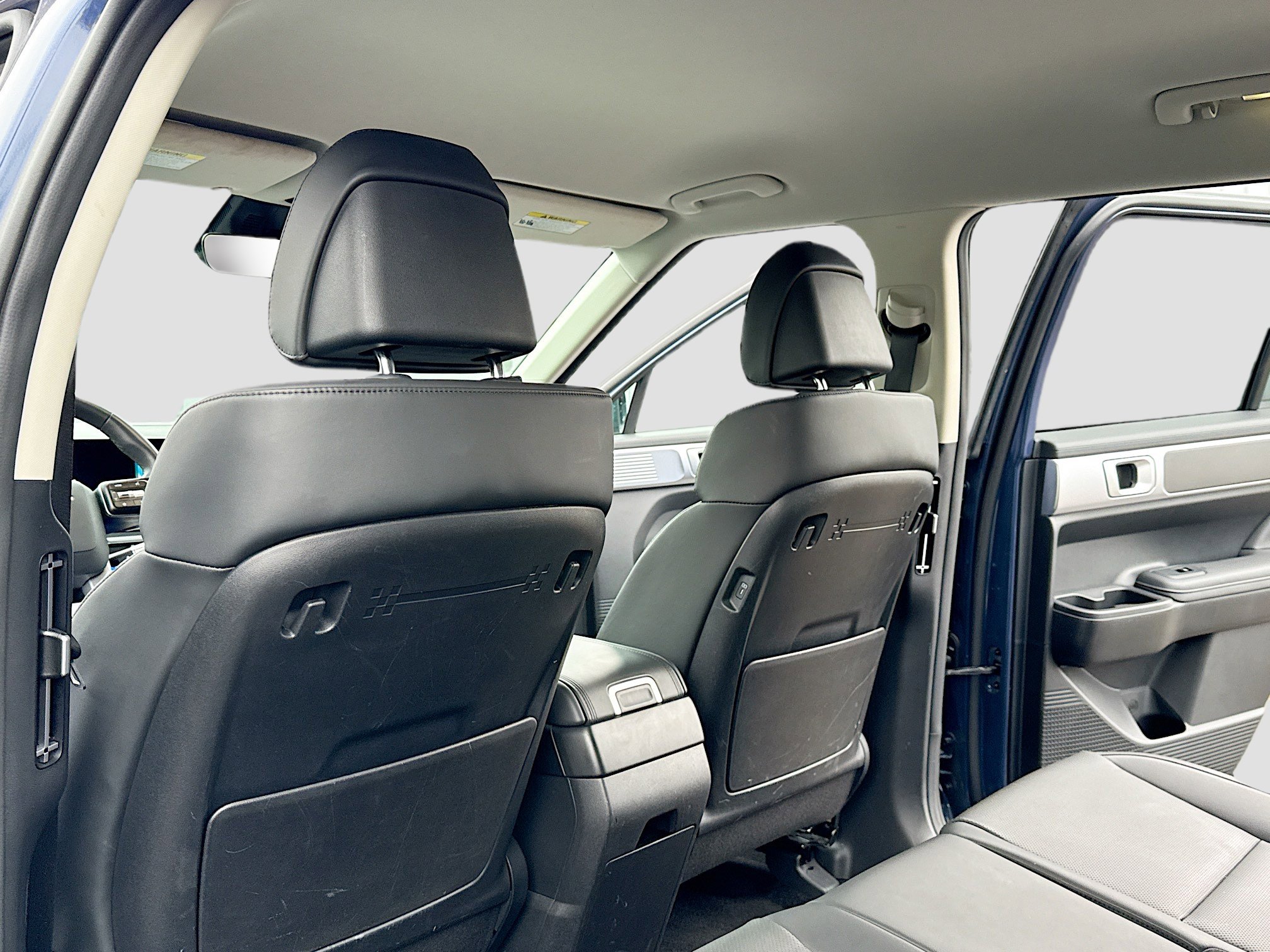 Used 2025 Hyundai Santa Fe SEL image 6
