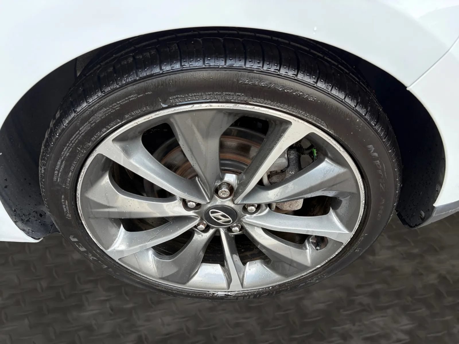 Used 2020 Hyundai Veloster 2.0 Premium FWD image 41